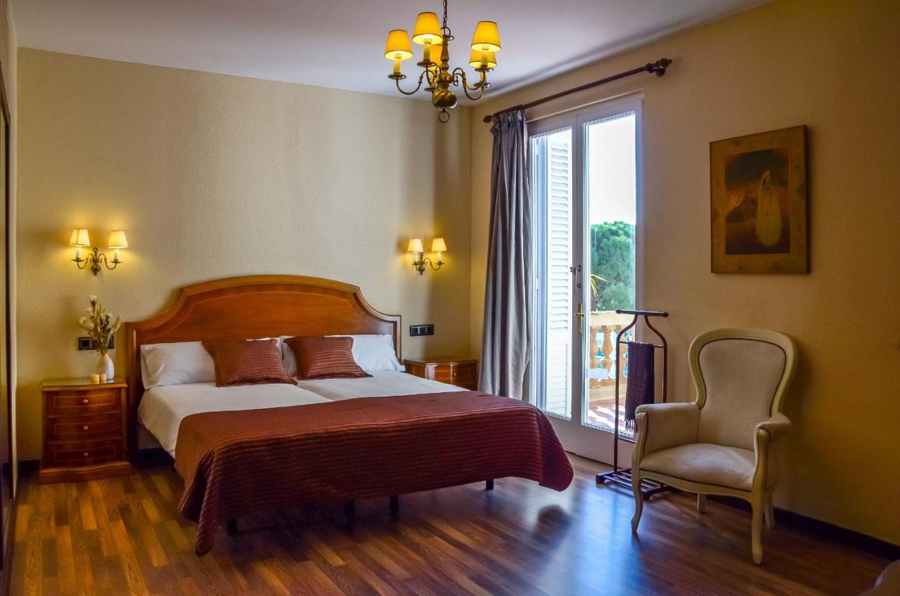 Hotel Roger De Flor By Seleqtta Льорет-де-Мар Экстерьер фото